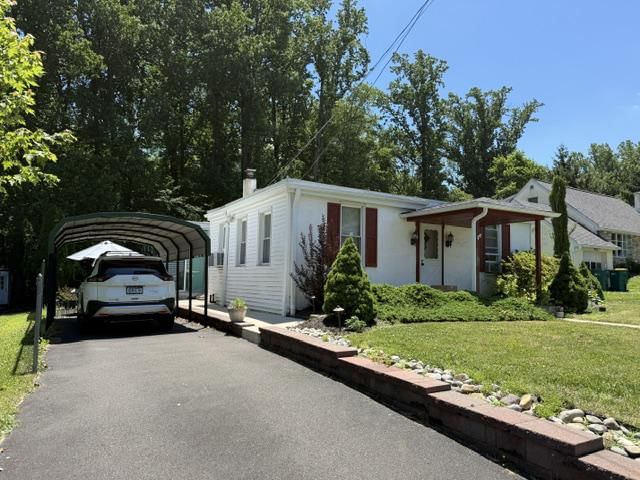 623 KNOLL AVE, PENNDEL 19047, PA