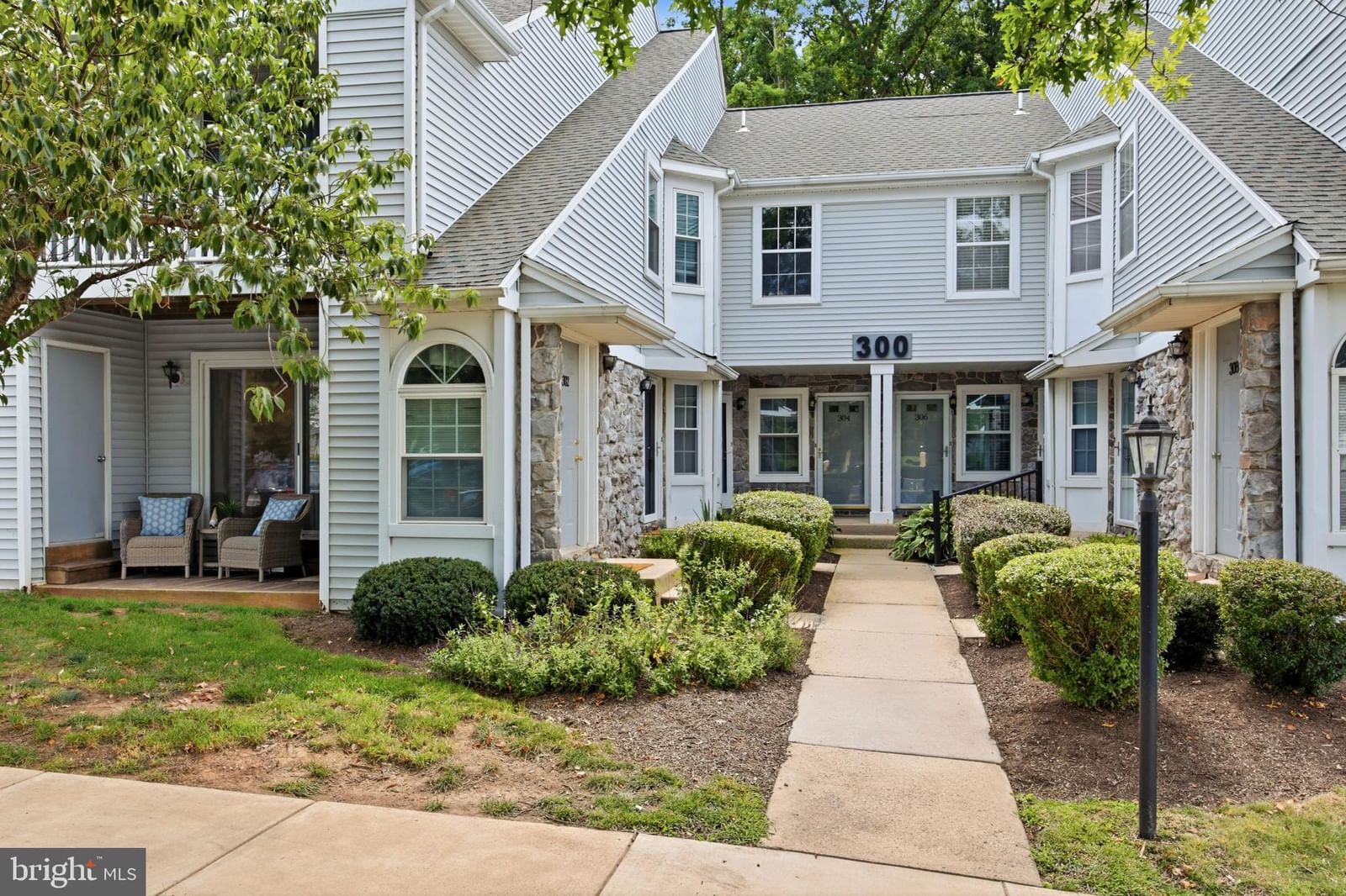 301 MEWS DR, SELLERSVILLE 18960, PA