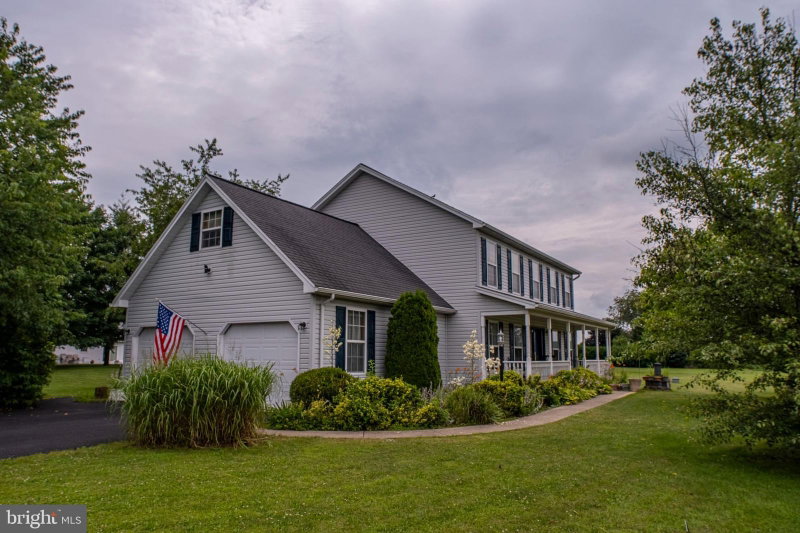 81 BETHEL COURT