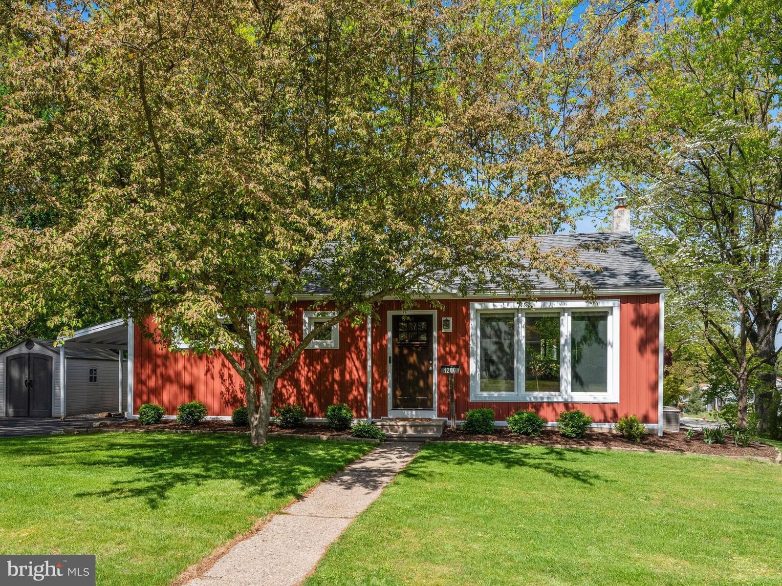 1200 TYLER AVE, PHOENIXVILLE 19460, PA