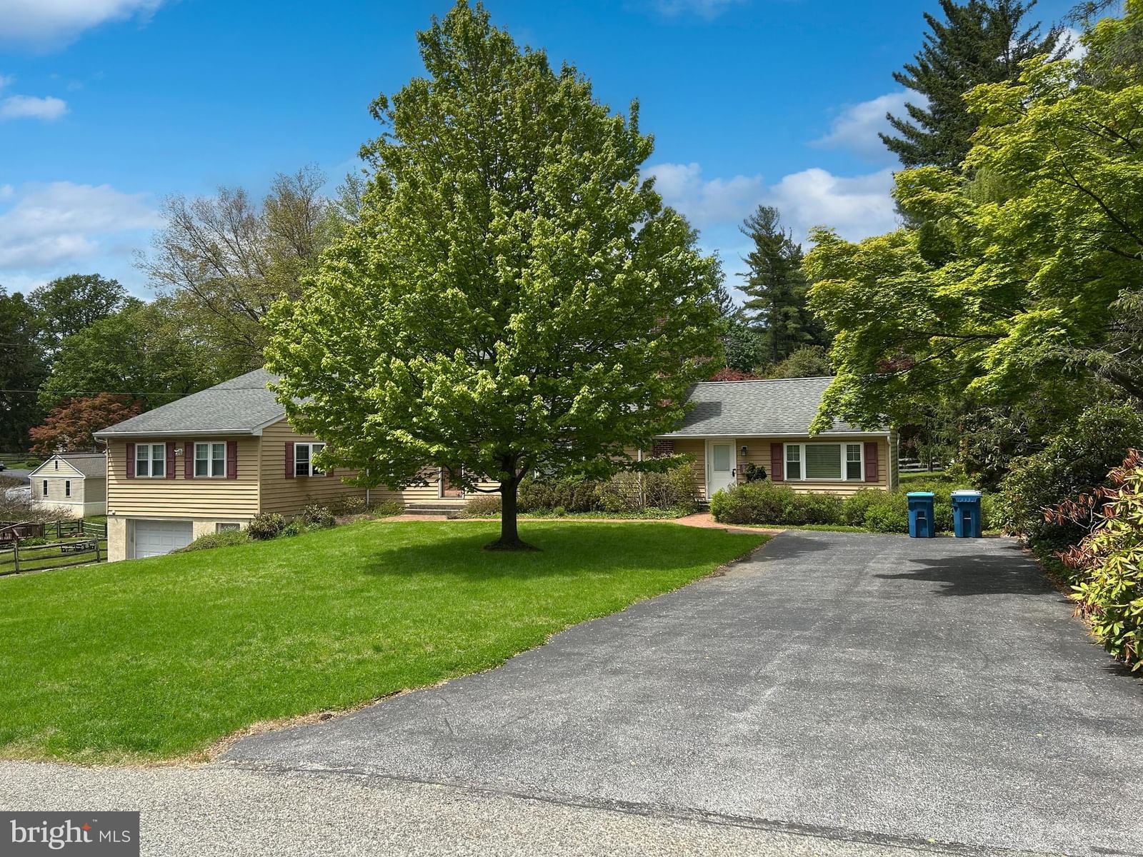 205 OAK LN, WEST CHESTER 19382, PA