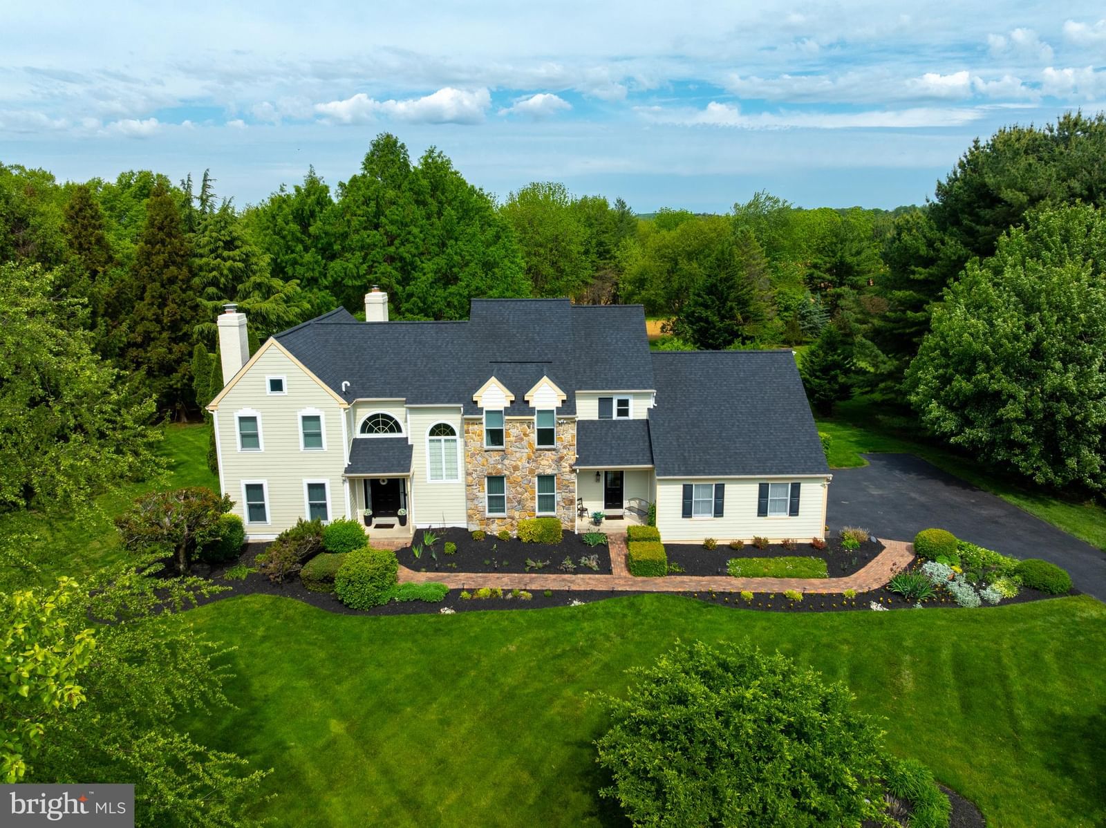 293 HICKORY DR, KENNETT SQUARE 19348, PA