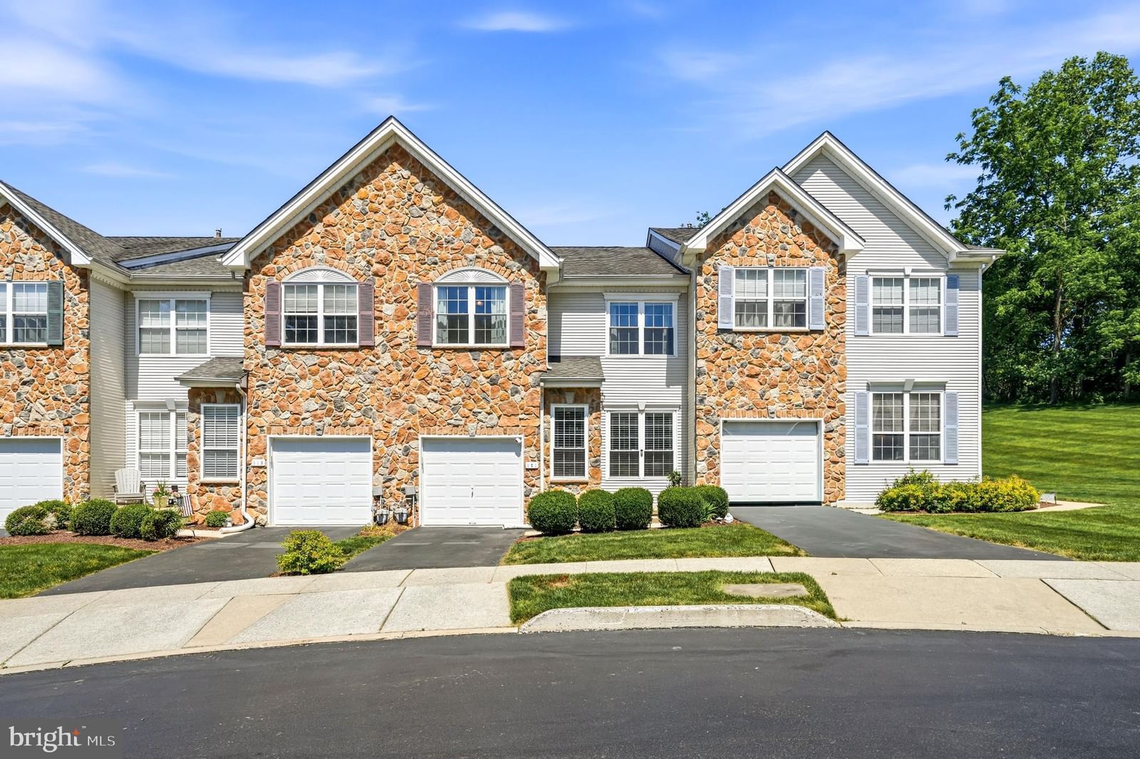 121 FORELOCK CT, WEST CHESTER 19382, PA