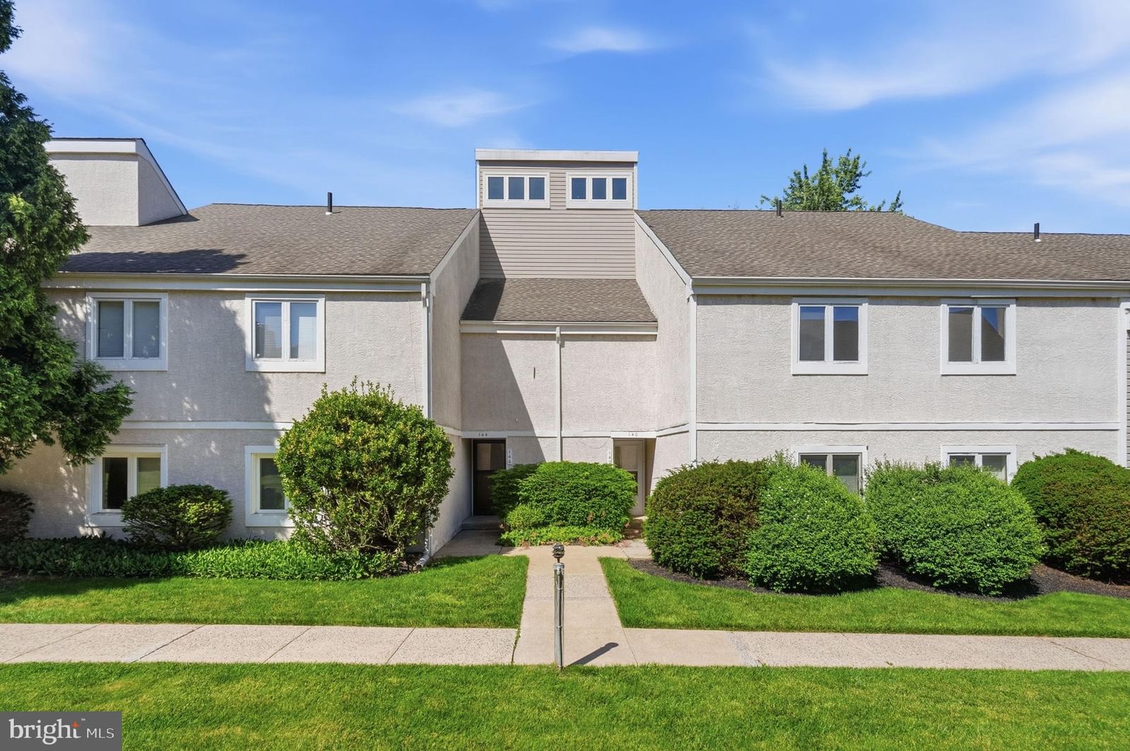 142 HARVEST LN, PHOENIXVILLE 19460, PA