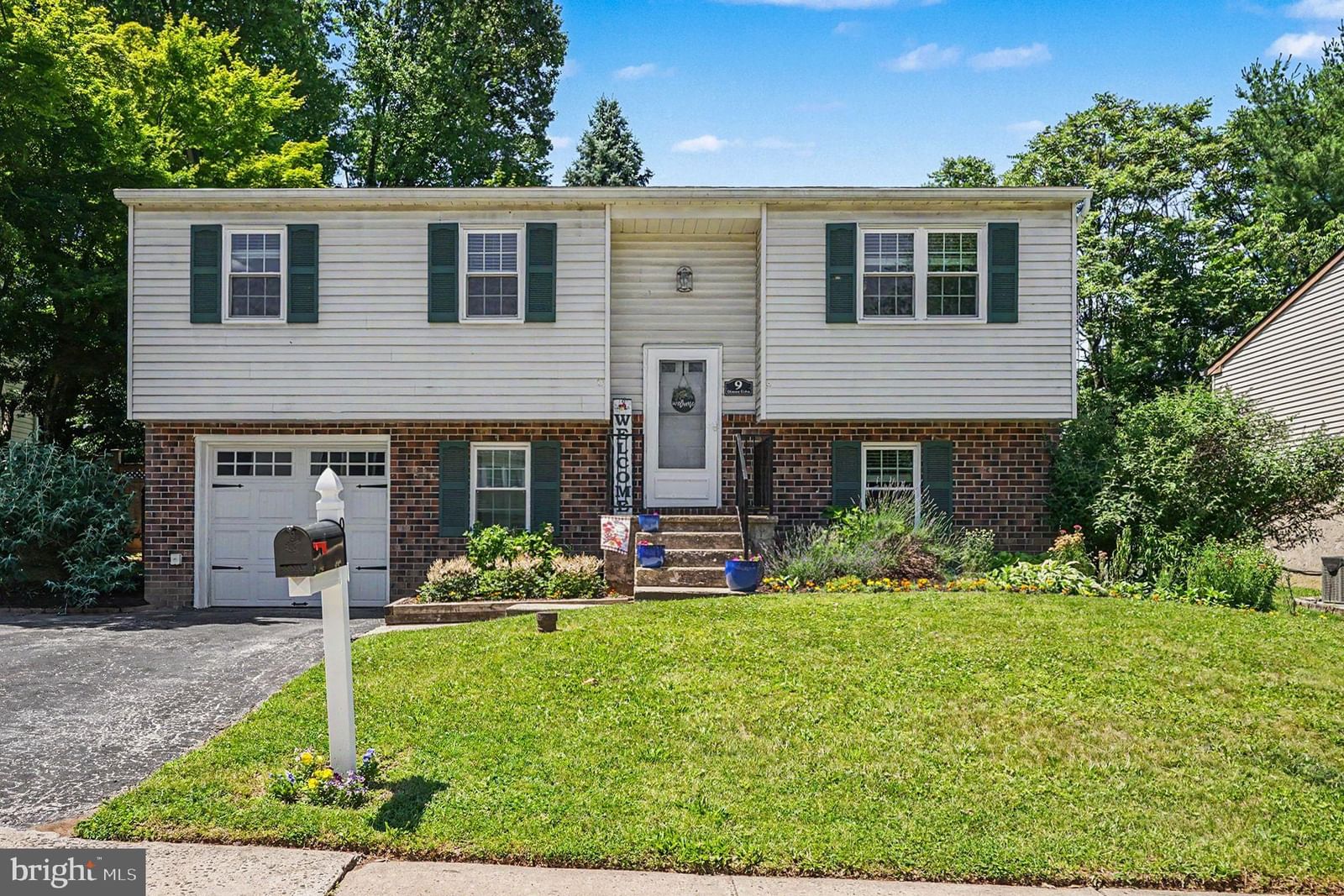 9 DIANNA DR, PHOENIXVILLE 19460, PA