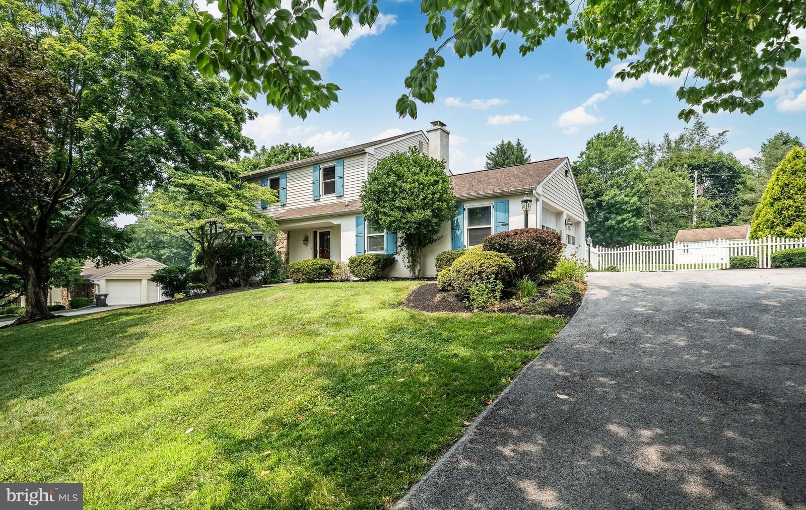 15 CRESTVIEW RD, PHOENIXVILLE 19460, PA