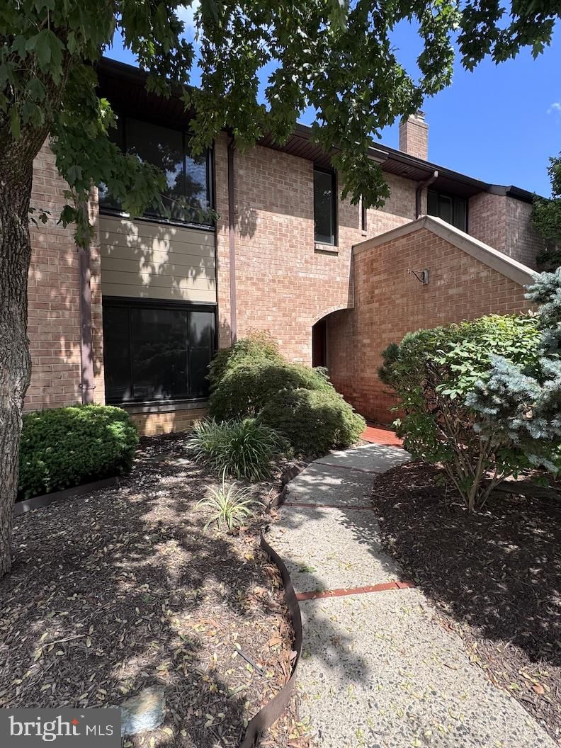 154 WOODGATE LN, PAOLI 19301, PA