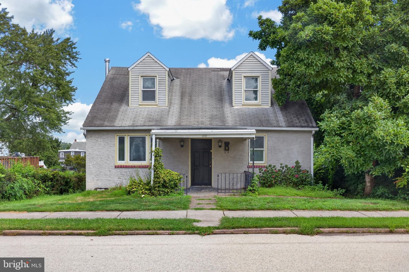 813 MONTGOMERY AVE, PHOENIXVILLE 19460, PA