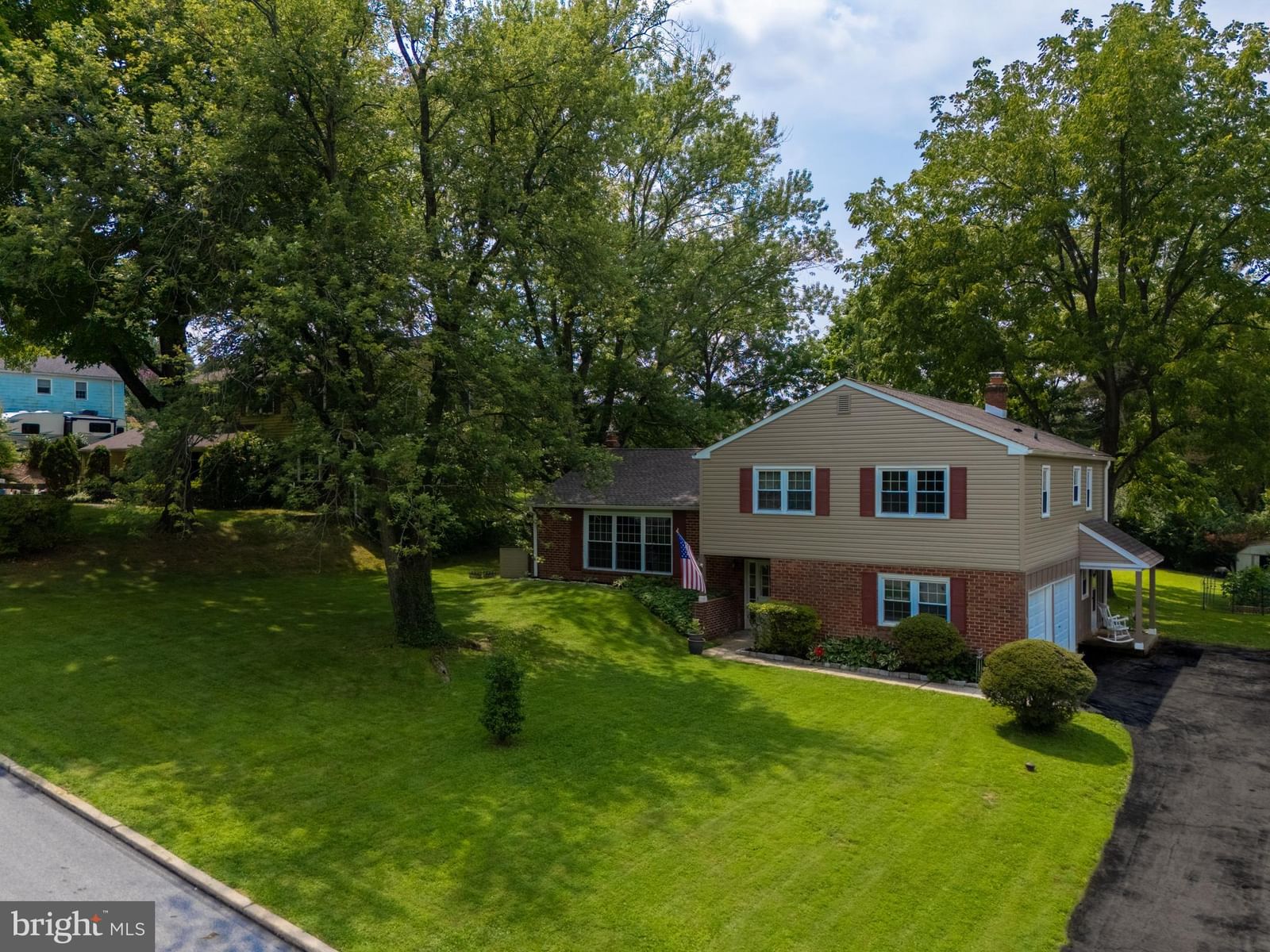 834 EASTER DR, WEST CHESTER 19382, PA
