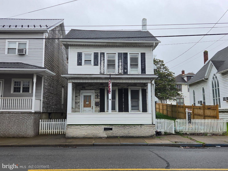 706 MAIN STREET