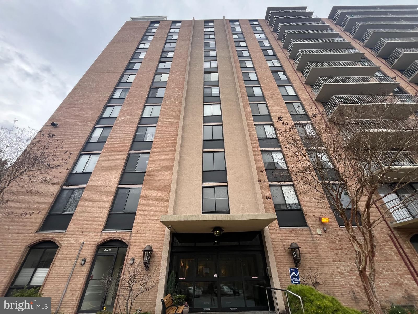 801 YALE AVENUE #308 photograph