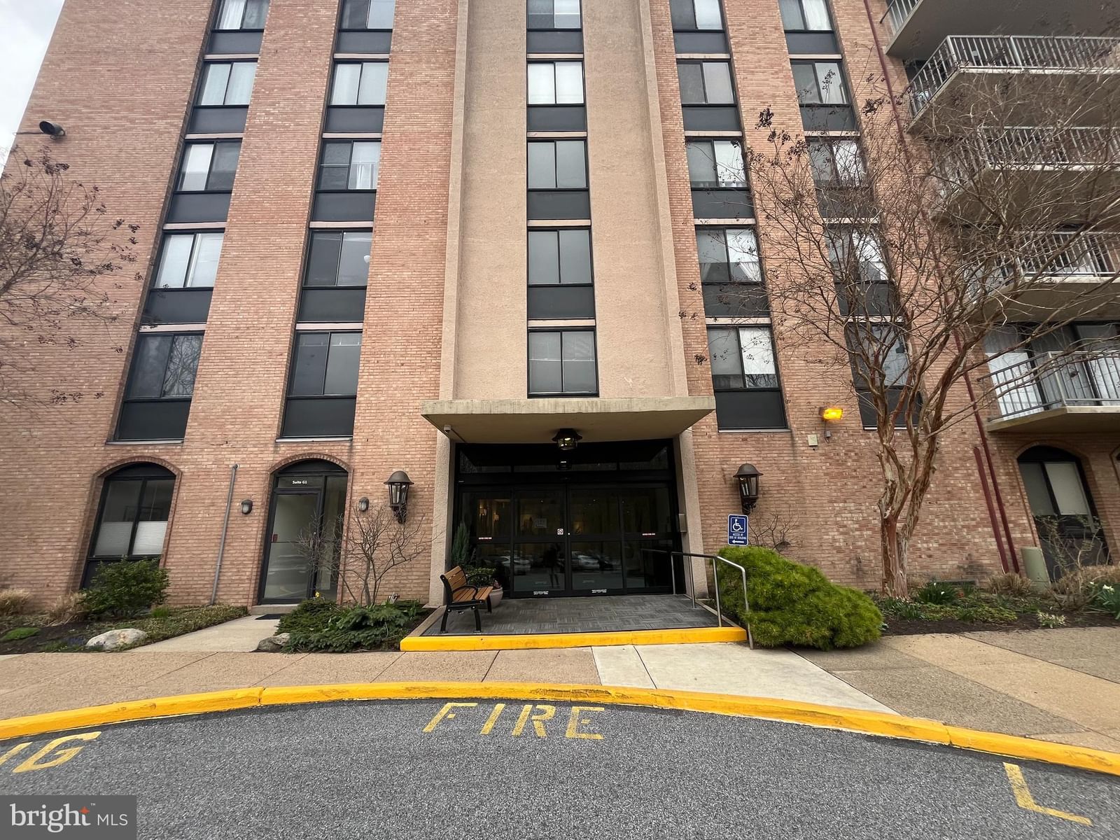 801 YALE AVENUE #308 photograph