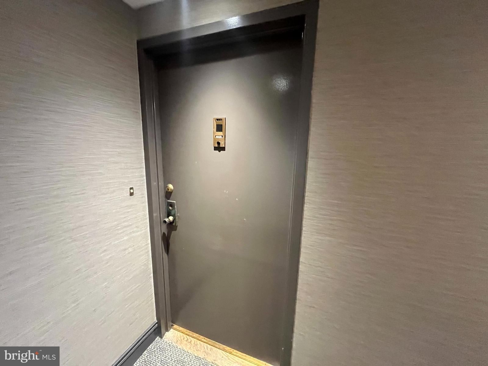 801 YALE AVENUE #308 photograph