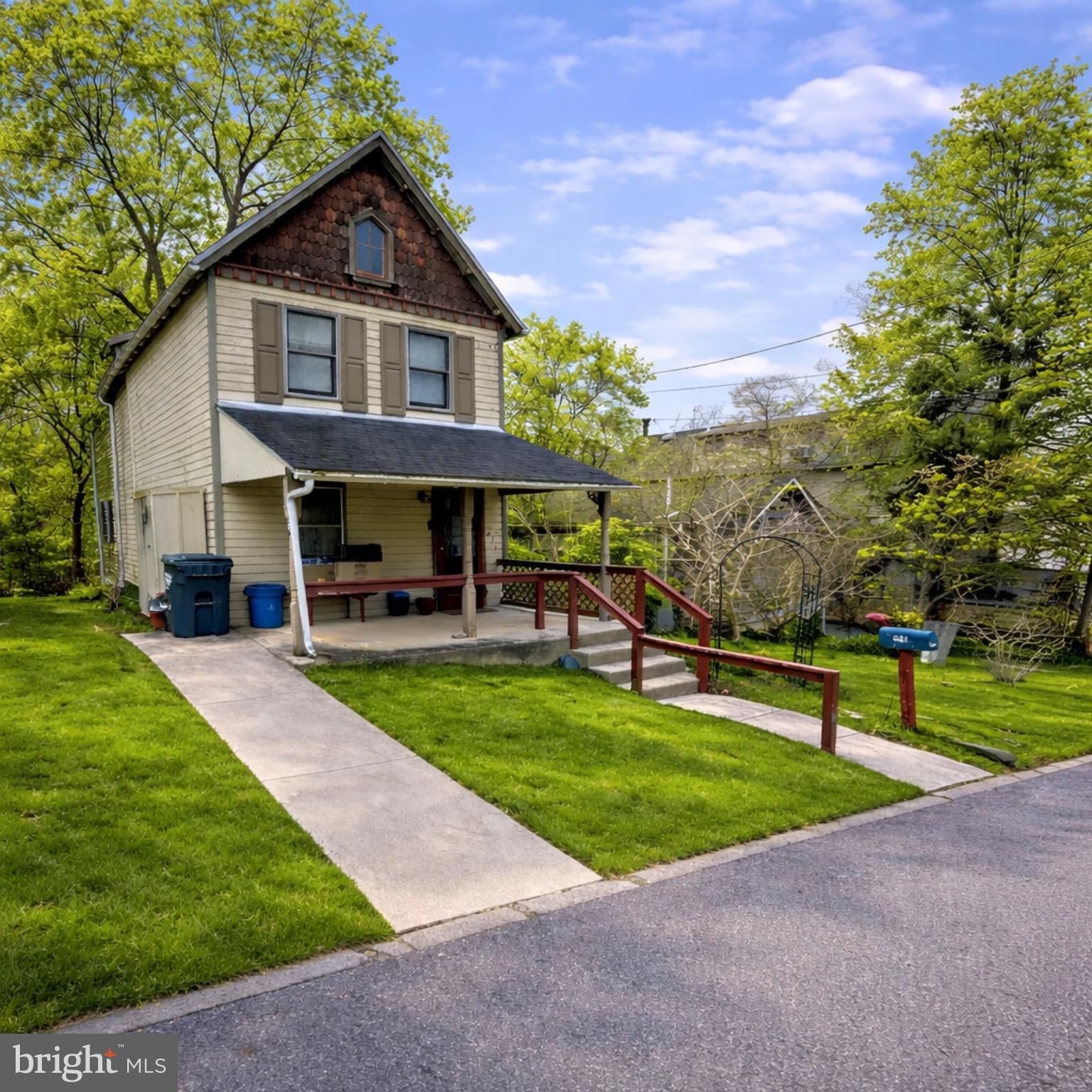 621 SOUTH AVE, MEDIA 19063, PA