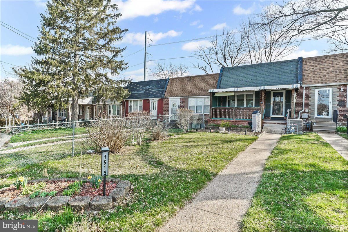 1515 YATES AVE, MARCUS HOOK 19061, PA