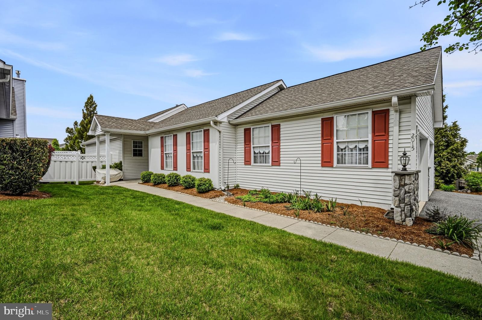 2015 HUNT MASTER LN, GLEN MILLS 19342, PA