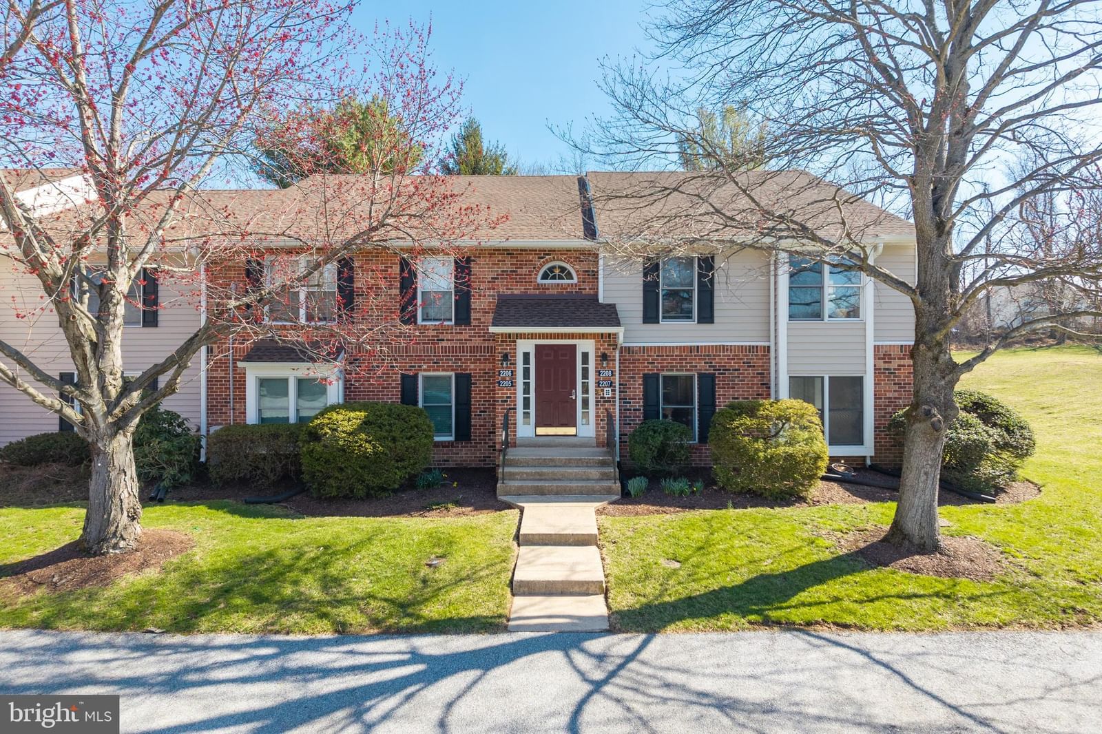 2207 WINDFIELD CT, GLEN MILLS 19342, PA