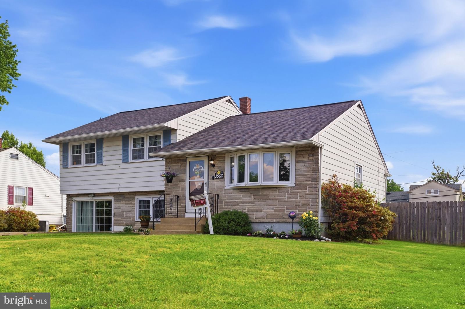 3560 EDGEWATER LN, BROOKHAVEN 19015, PA