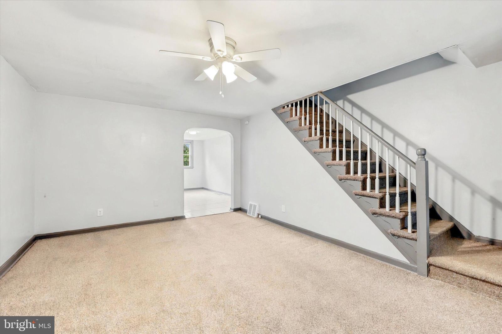 19 W 21ST ST, CHESTER 19013, PA