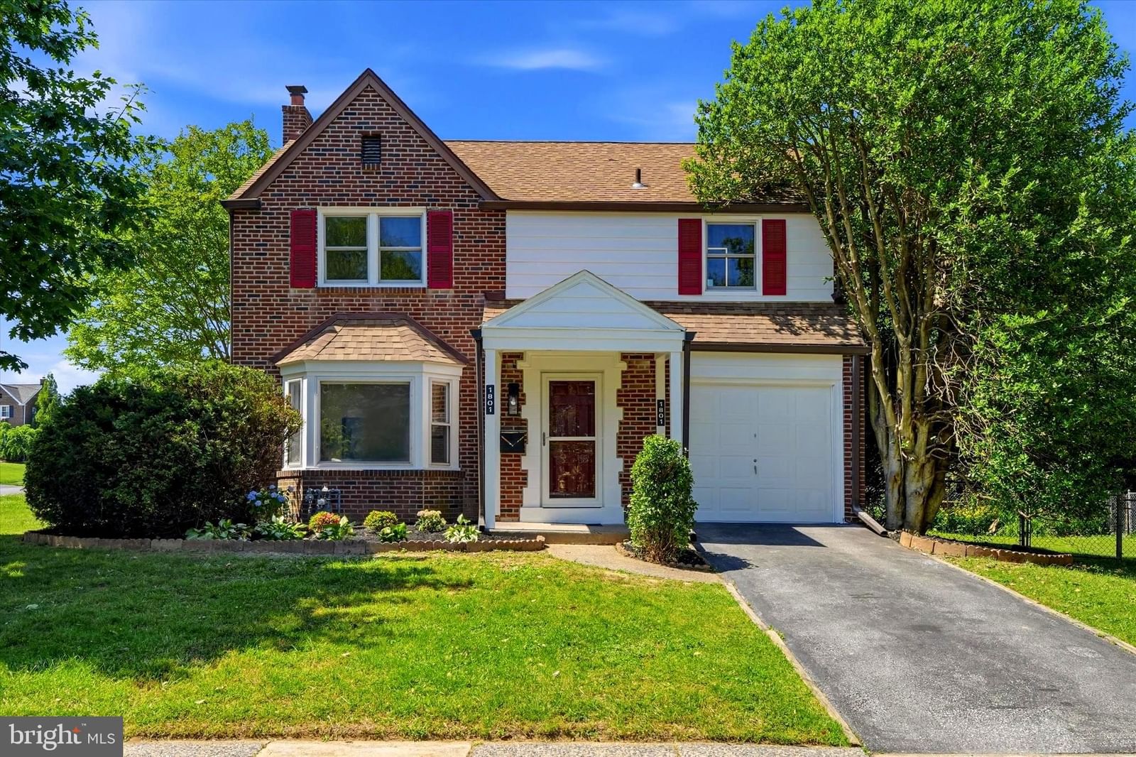 1801 HAWTHORNE AVE, HAVERTOWN 19083, PA