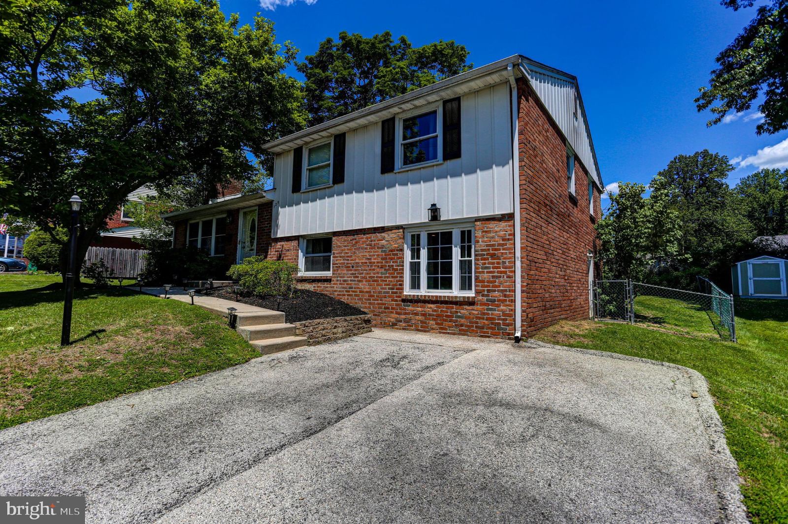 125 W THOMSON AVE, SPRINGFIELD 19064, PA