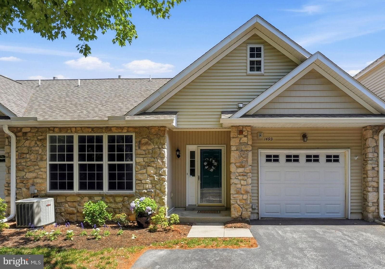 1493 COUNTRY CLUB DR, SPRINGFIELD 19064, PA
