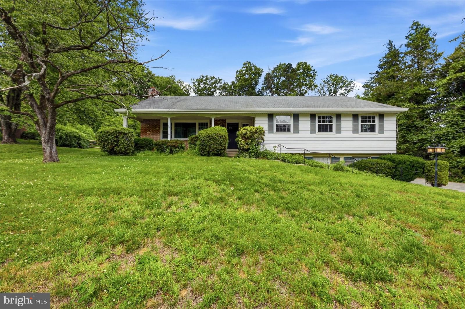 118 DEERFIELD RD, BROOMALL 19008, PA