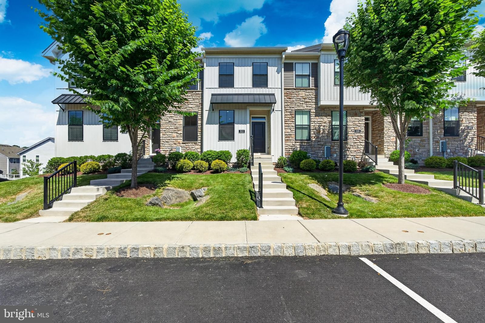 512 HOOPES LN, MEDIA 19063, PA