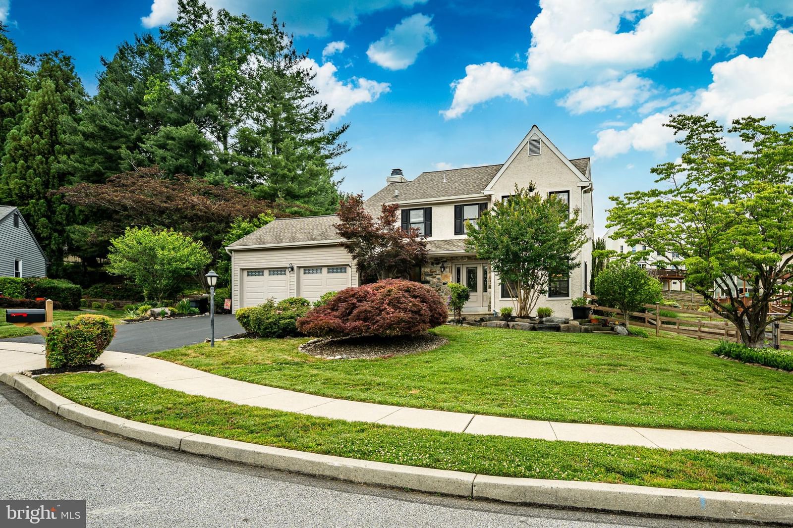 105 GRACE LN, ASTON 19014, PA