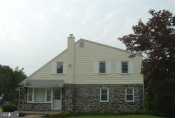 746 CRICKET LN, ALDAN 19018, PA