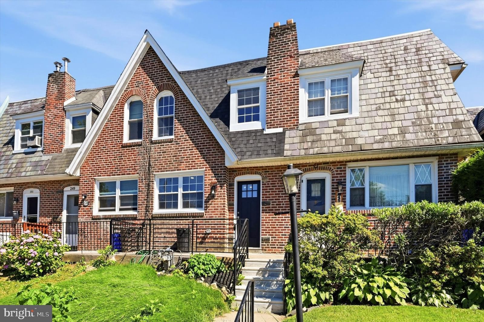247 N LINDEN AVE, UPPER DARBY 19082, PA