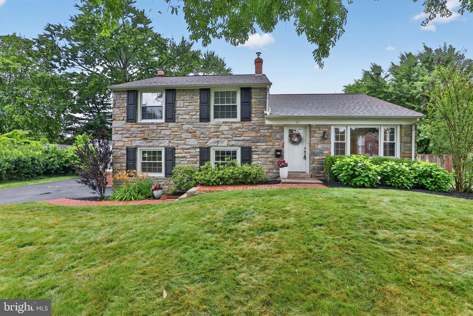 111 CANTERBURY DR, WALLINGFORD 19086, PA