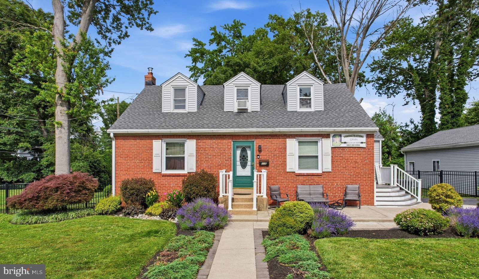 418 BUCHANAN AVE, FOLSOM 19033, PA