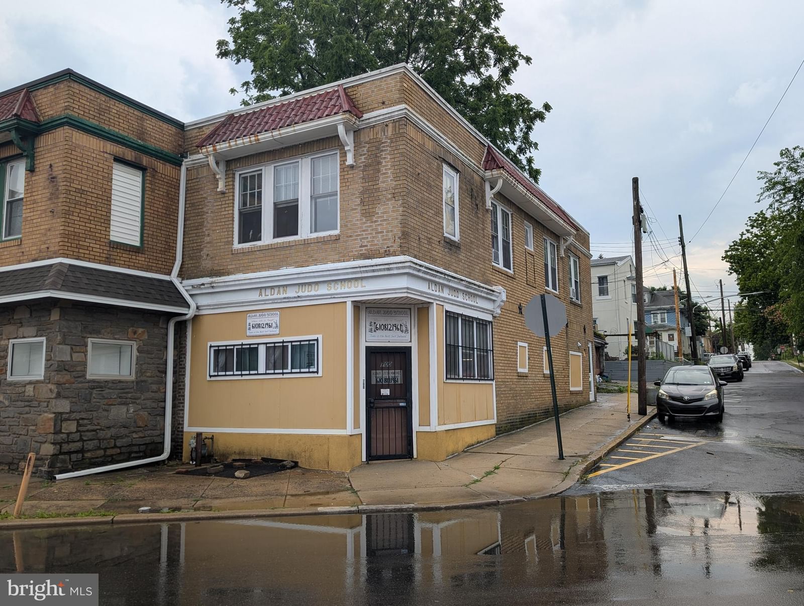 700 LONG LN, LANSDOWNE 19050, PA
