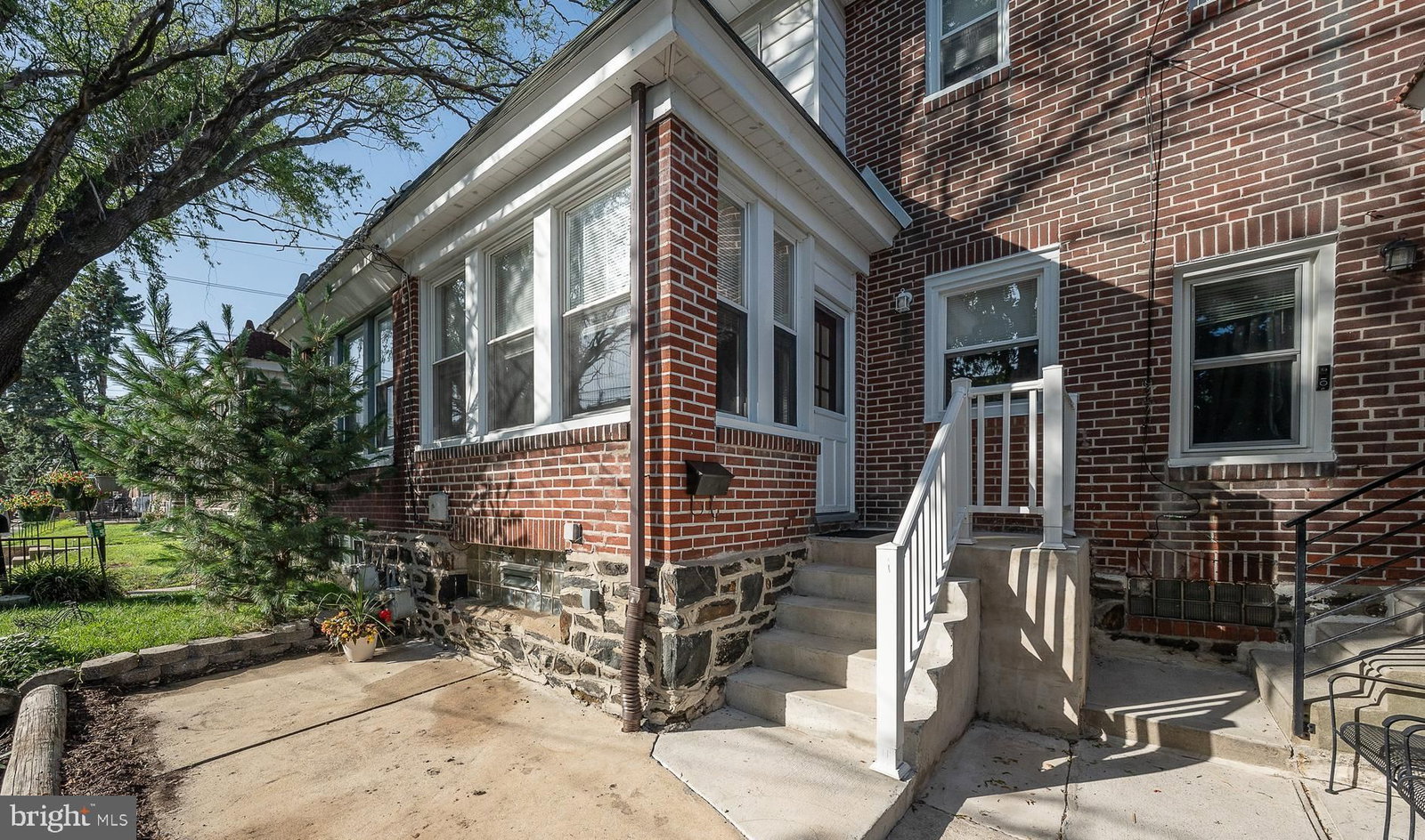 71 BARKER AVE, SHARON HILL 19079, PA