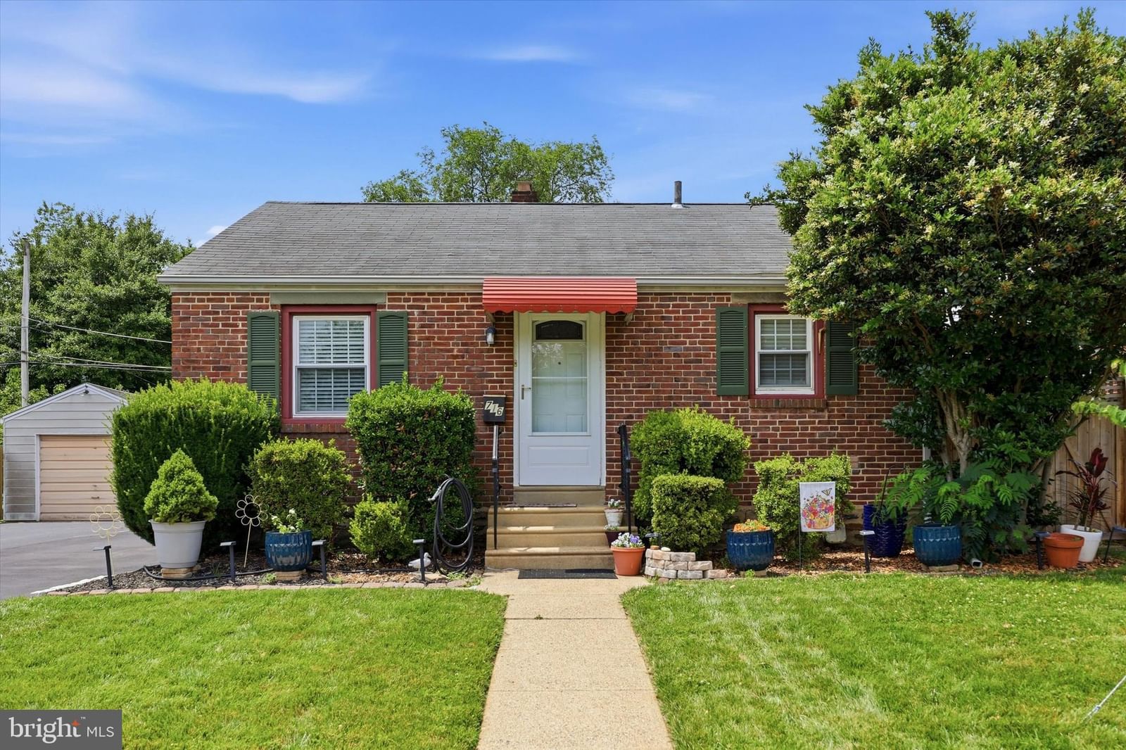 716 HOWARD AVE, HAVERTOWN 19083, PA