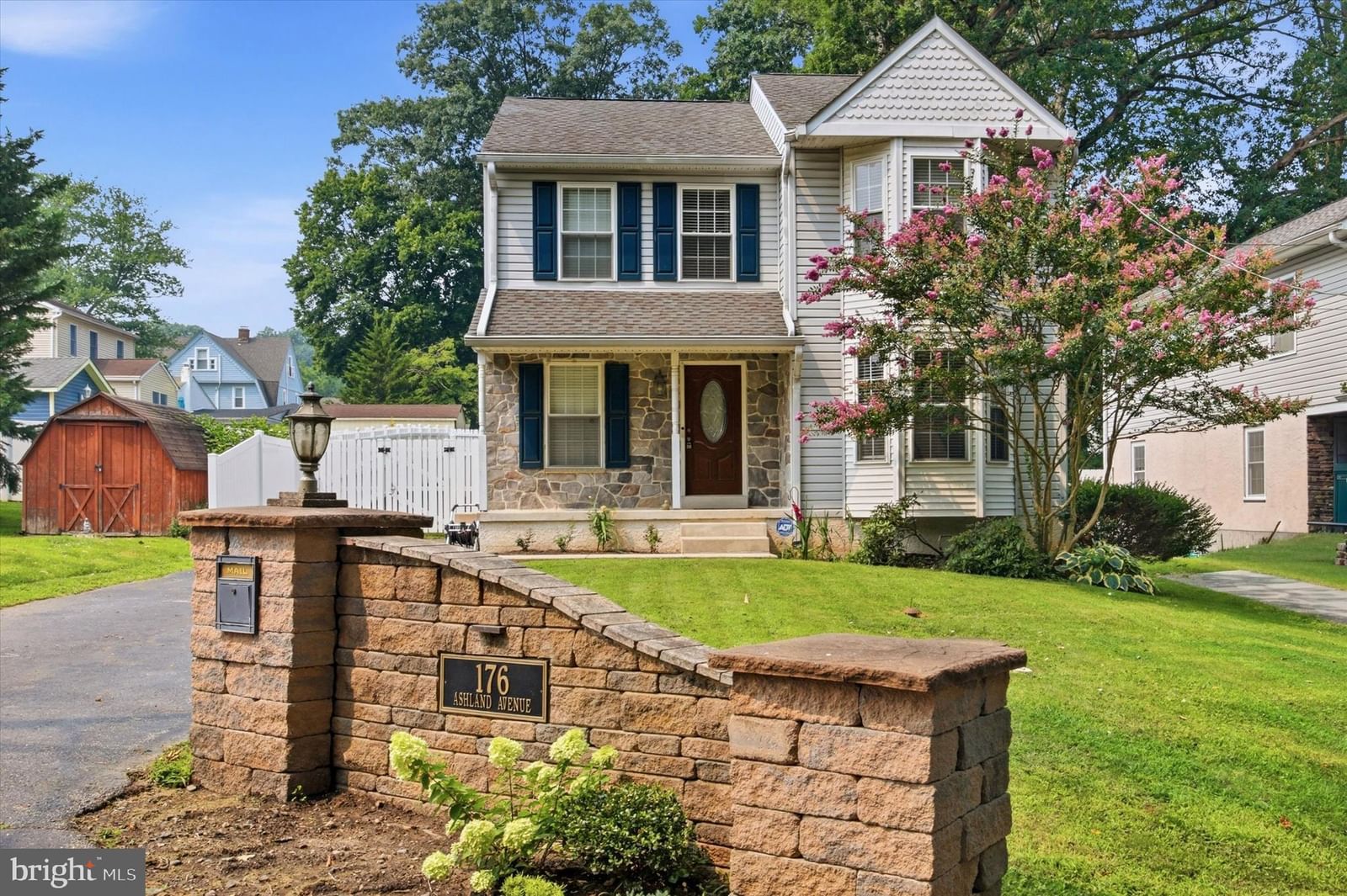 176 ASHLAND AVE, SECANE 19018, PA