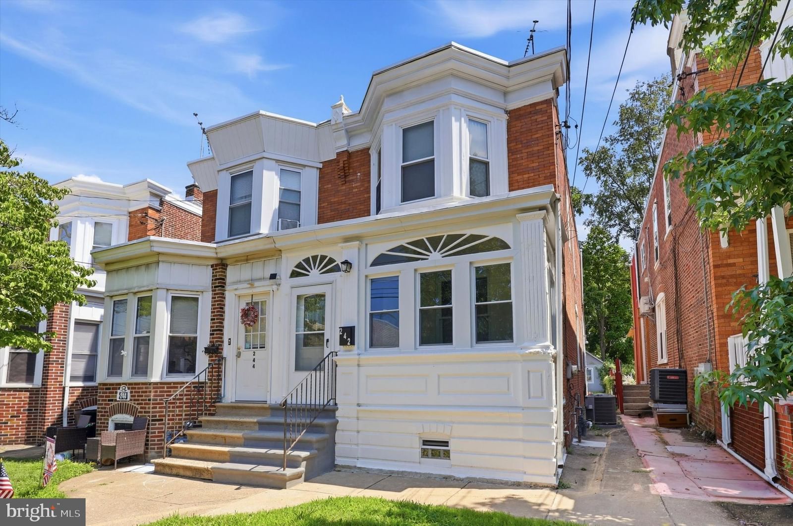 242 VIRGINIA AVE, FOLSOM 19033, PA