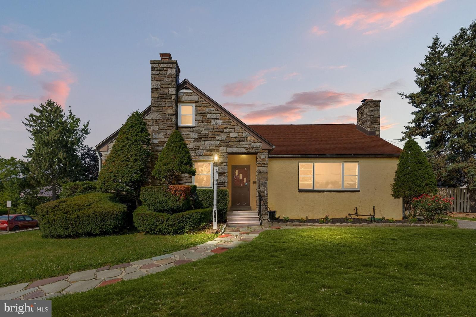 601 FAIRVIEW RD, WOODLYN 19094, PA