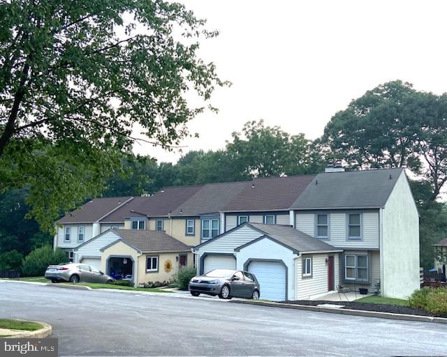 24 CABOT CT, MEDIA 19063, PA