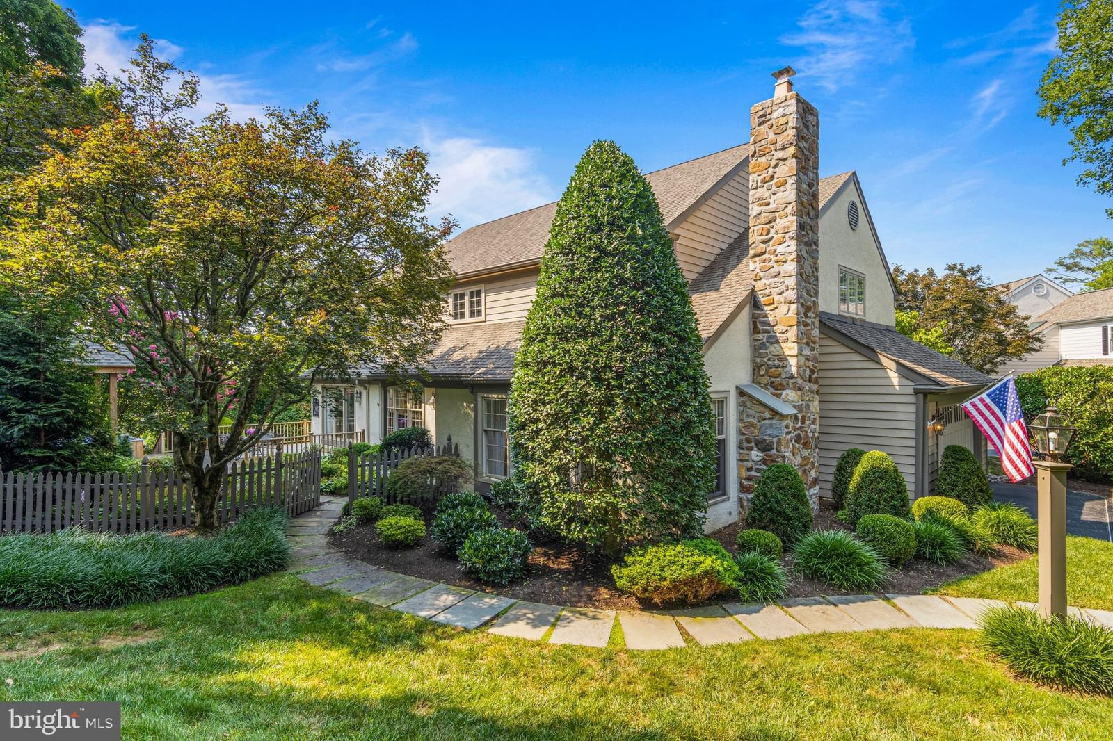 610 LINDSAY CIR, VILLANOVA 19085, PA