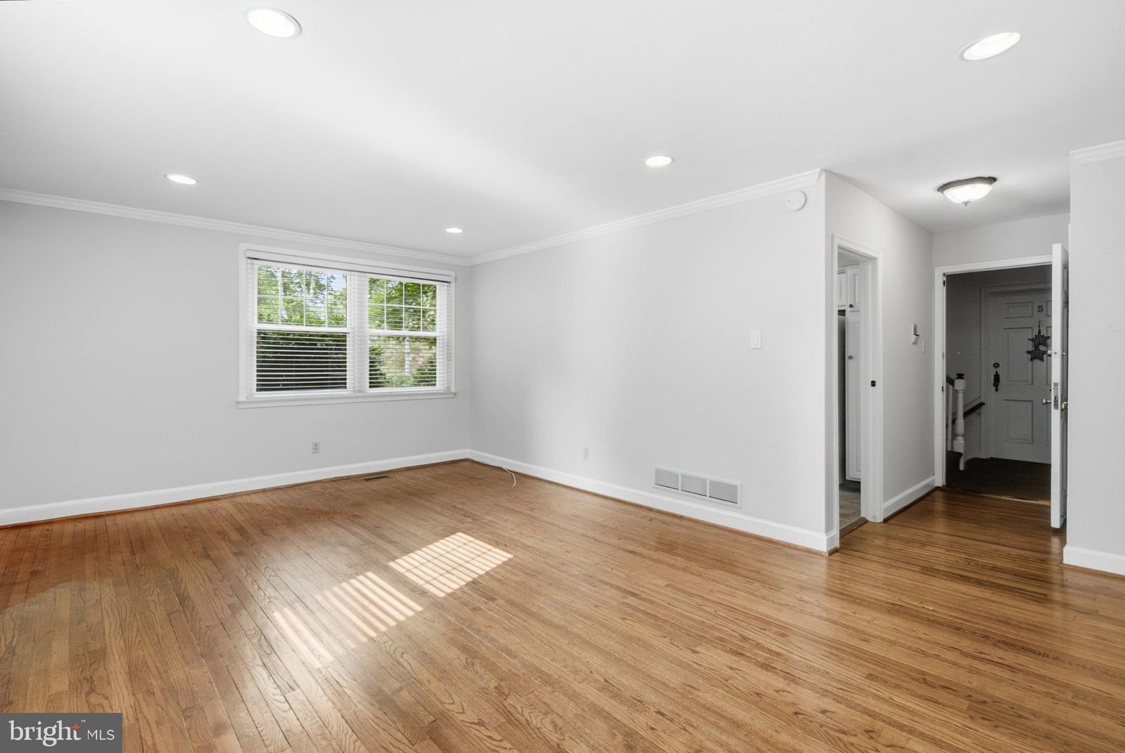 500 E LANCASTER AVENUE #108.A photograph