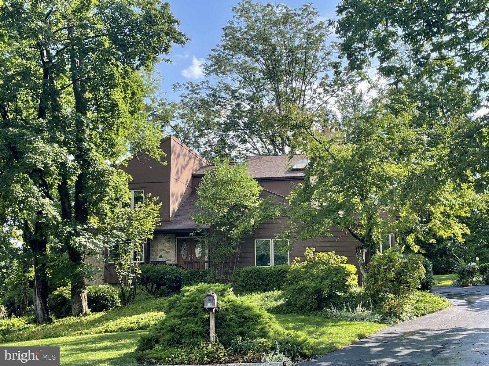 214 CORNELL DR, BRYN MAWR 19010, PA