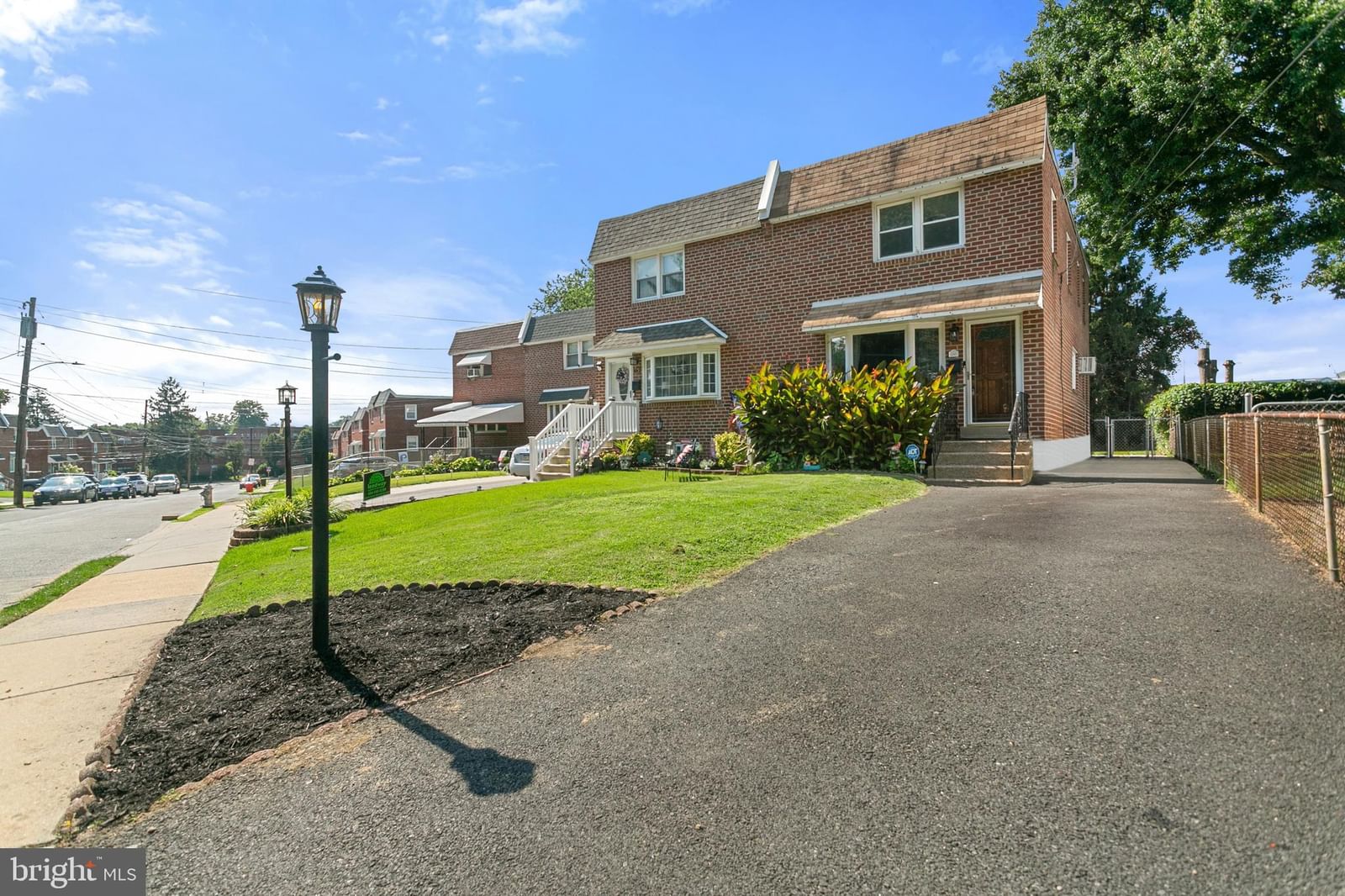 130 S WELLS AVE, GLENOLDEN 19036, PA