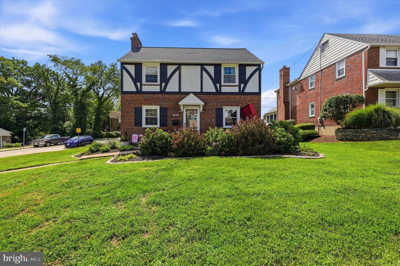 808 STANBRIDGE ROAD