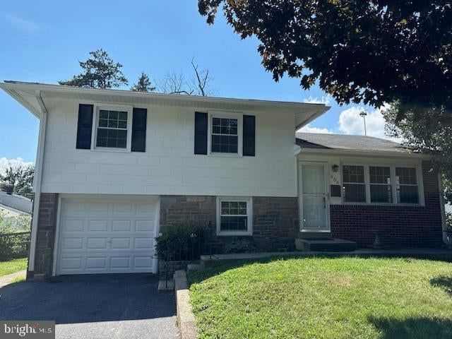 604 ASHLAND AVE, SECANE 19018, PA
