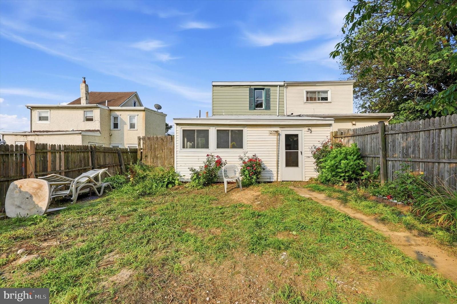 219 IRVING ST, MARCUS HOOK 19061, PA