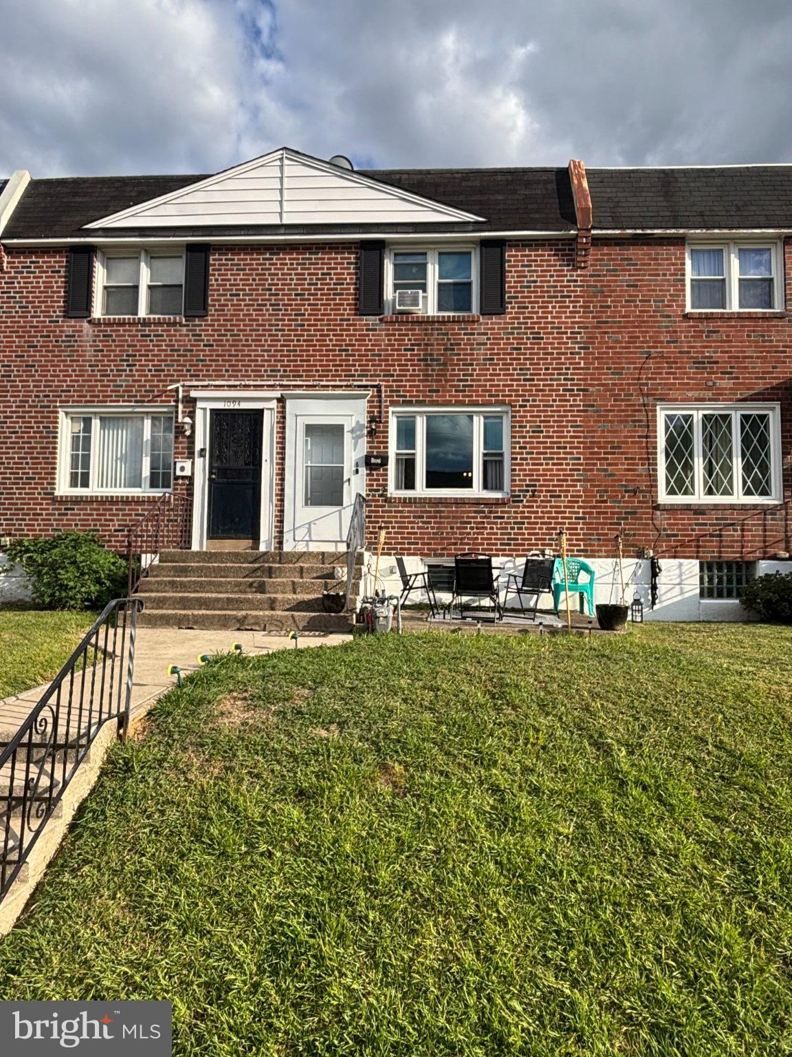 1096 N ACADEMY AVE, GLENOLDEN 19036, PA