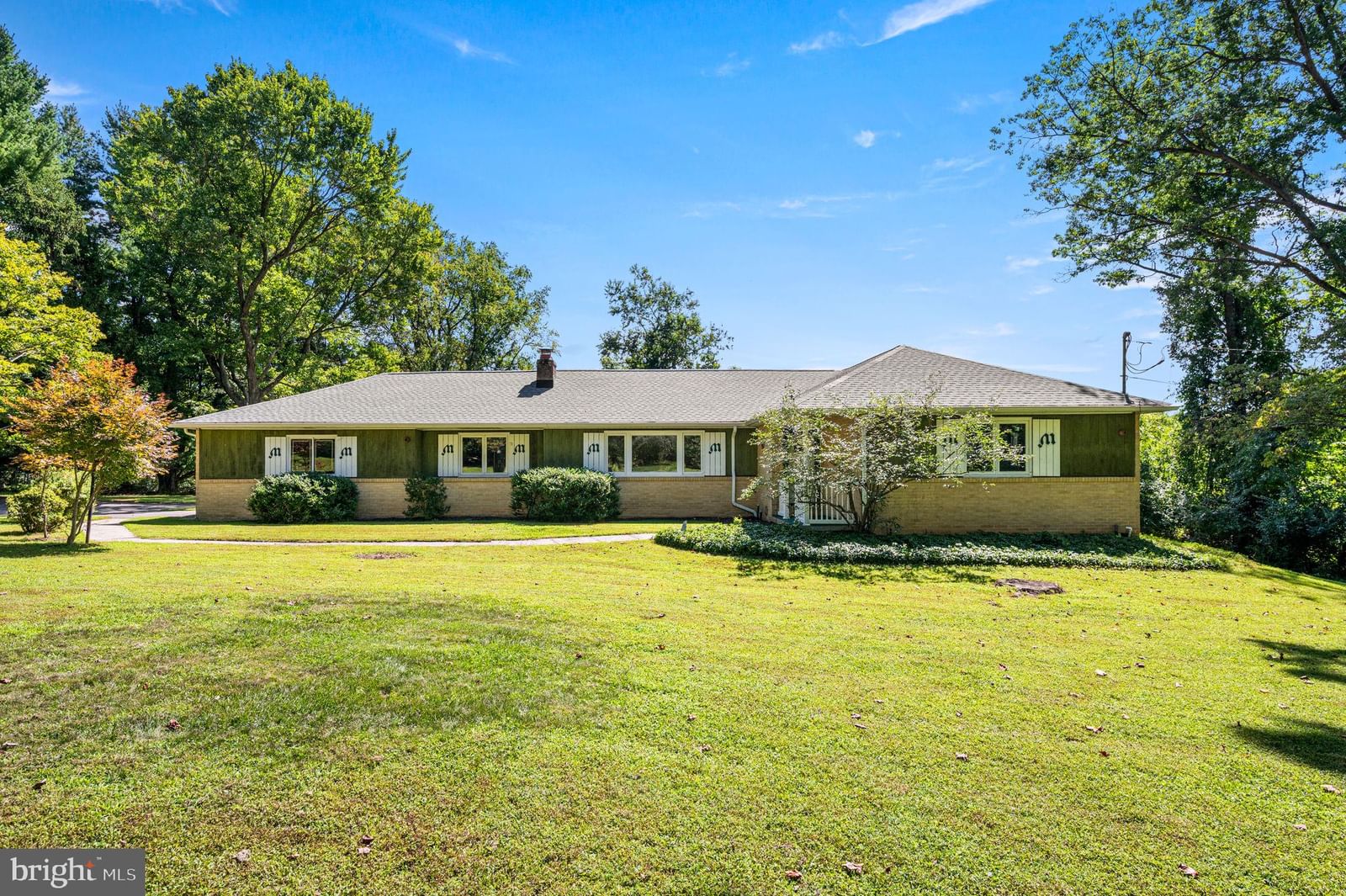 6 BIDDLEBROOK LN, CHADDS FORD 19317, PA