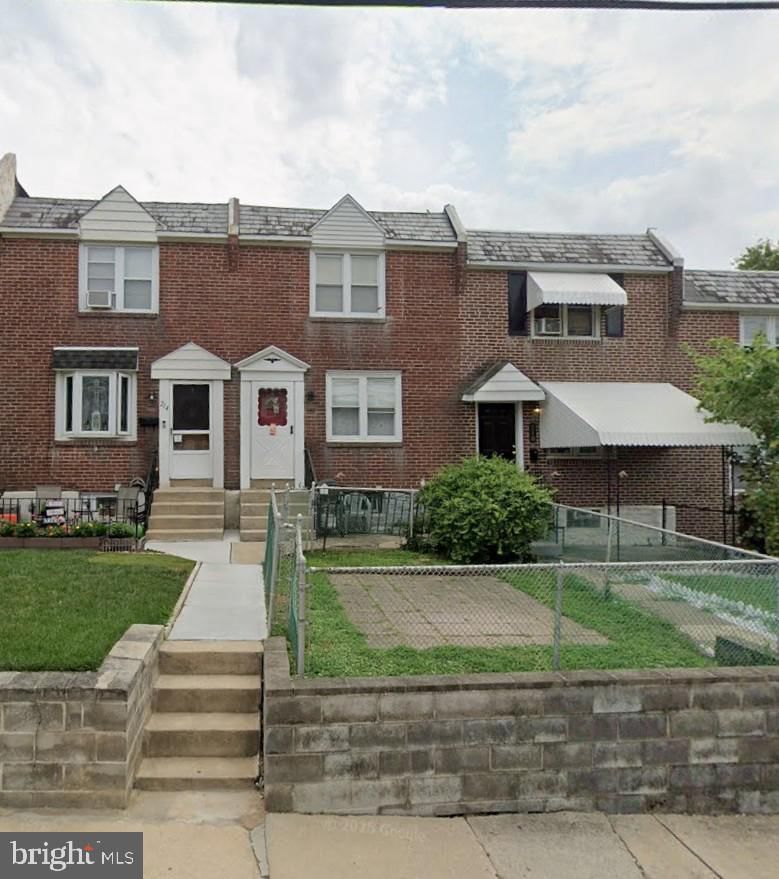 212 GOLF RD, DARBY 19023, PA